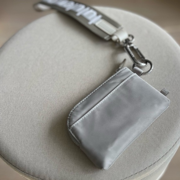 Lululemon Beige Wristlet Pouch + Never Lost Keychain Strap - Picture 2 of 12